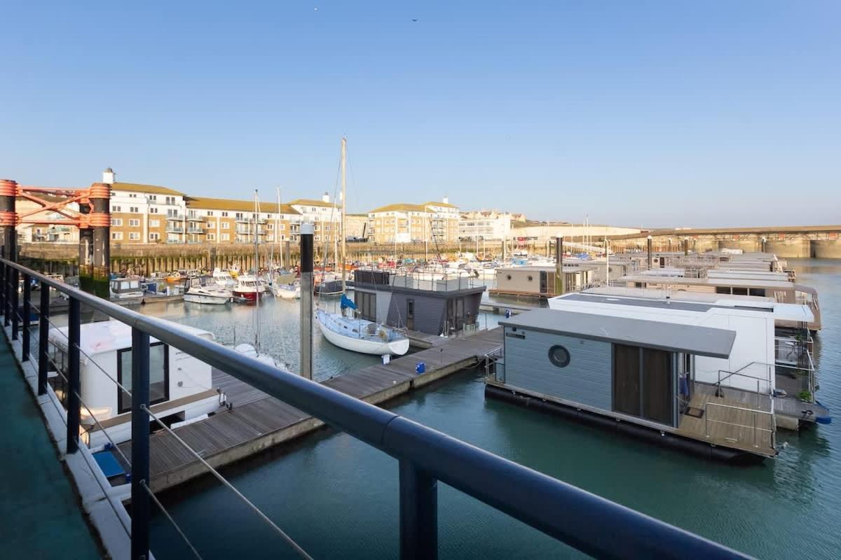 The Marina Retreat -free Parking Hove