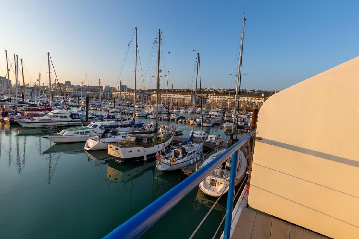 The Marina Retreat -free Parking * Hove