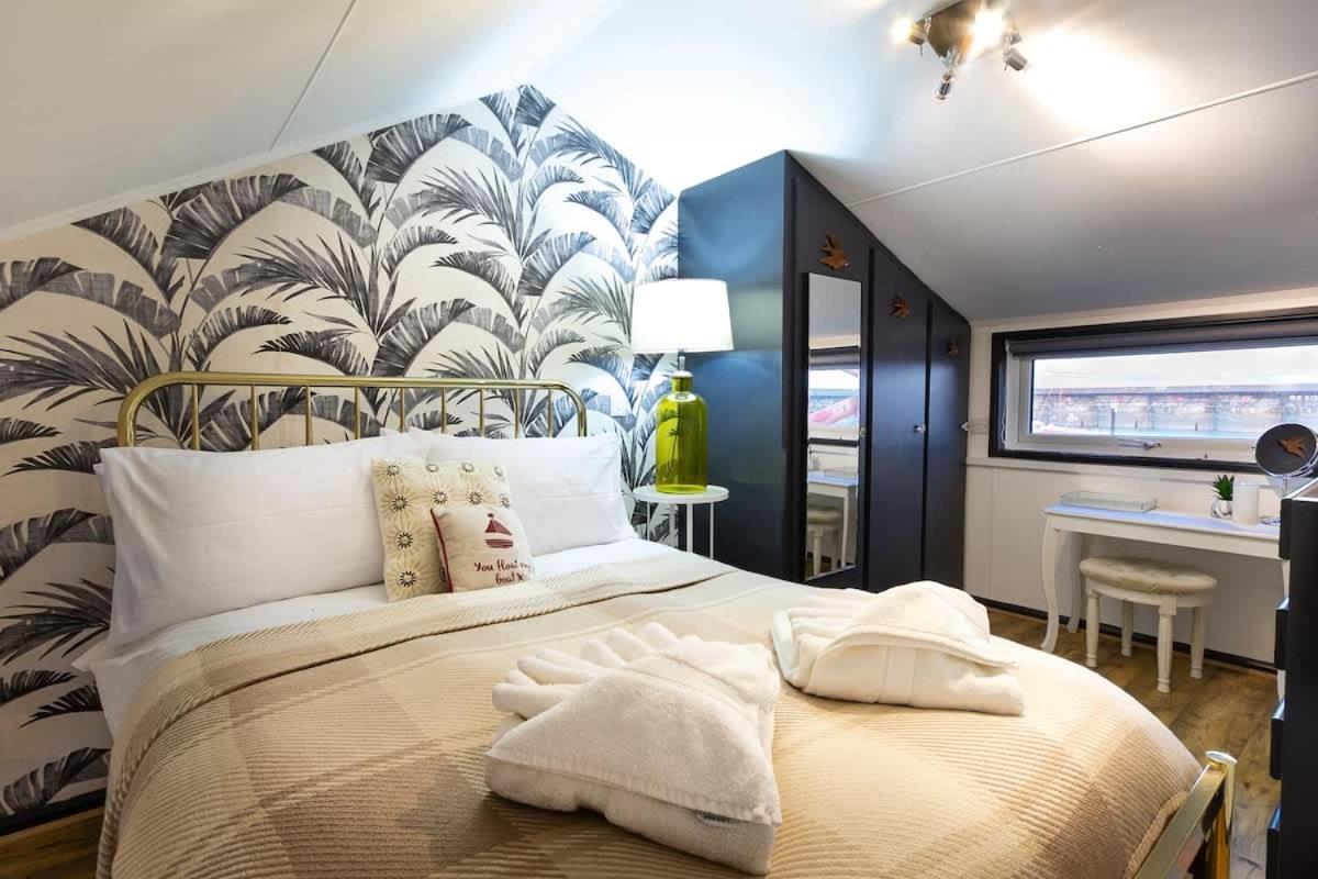 The Marina Retreat -free Parking Hove